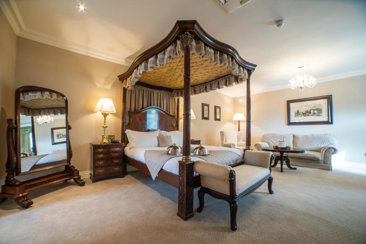 Finnstown Castle Hotel Lucan Εξωτερικό φωτογραφία