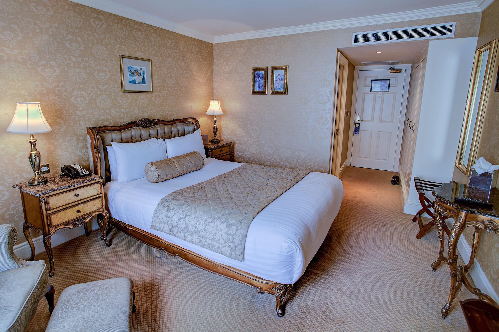 Finnstown Castle Hotel Lucan Εξωτερικό φωτογραφία