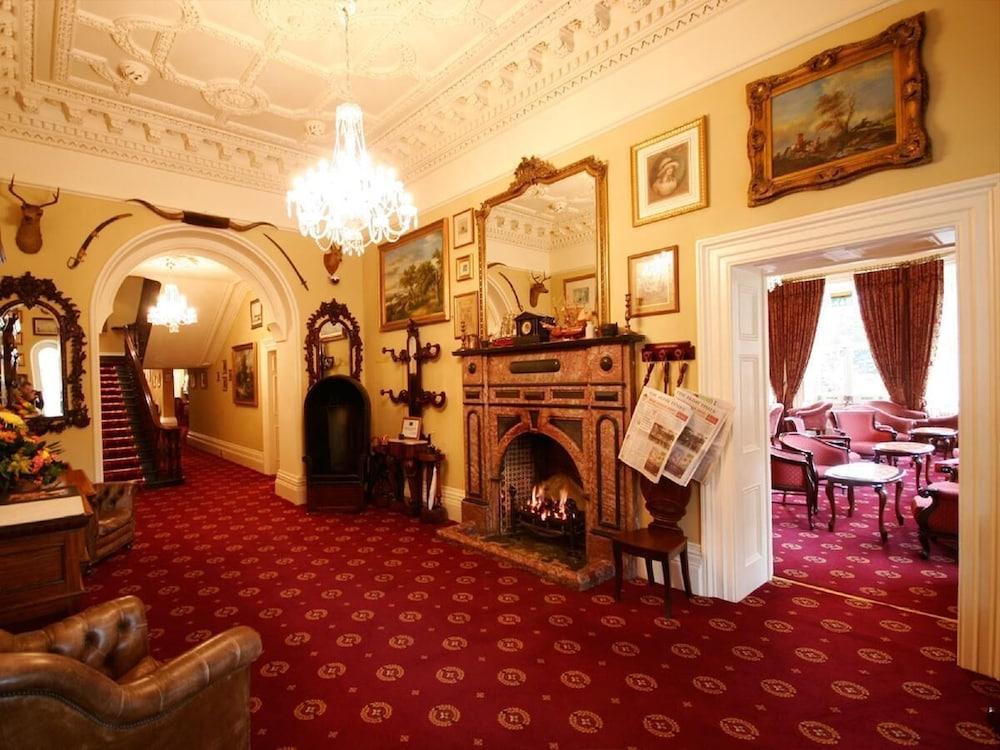 Finnstown Castle Hotel Lucan Εξωτερικό φωτογραφία