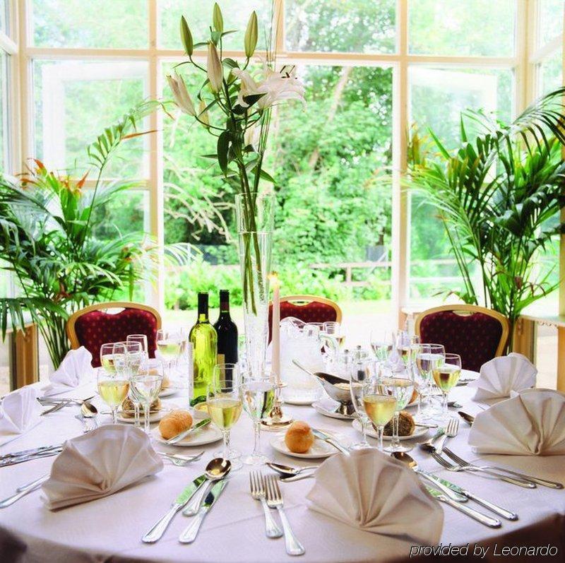 Finnstown Castle Hotel Lucan Εστιατόριο φωτογραφία